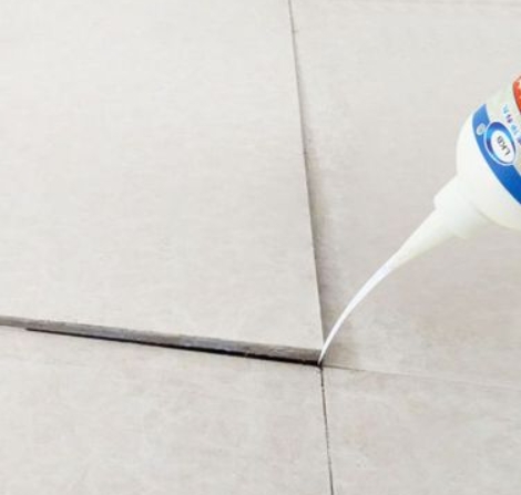 太原市瓷砖空鼓维修公司分享卫生间瓷砖脱落的原因可能有以下几点